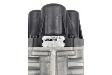 Válvula multivía Wabco 9347050050