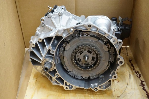 NEW ORG GEARBOX DSG VW TOURAN II 5TA 25R VSY Engine type gasoline