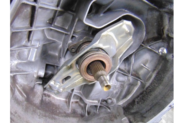 DHW  CAJA CAMBIOS AUDI A4 BERLINA (B5) 1.8 T 1998 DHW 200455 AUDI - 12