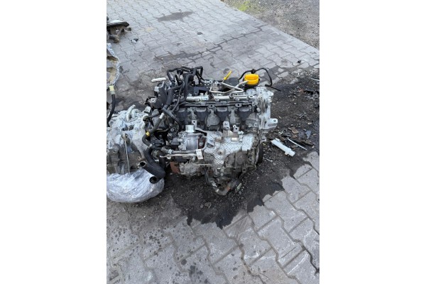 SILNIK 1 3 TCE DACIA RENAULT USZKODZONY NA CZESCI H5HB470 Packaging status replacement