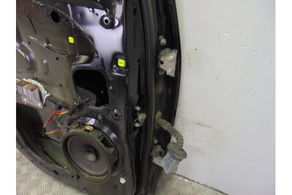 NEGRA PUERTA TRASERA IZQUIERDA CITROEN C-CROSSER VTR 2009 NEGRA 202101 CITROEN - 2