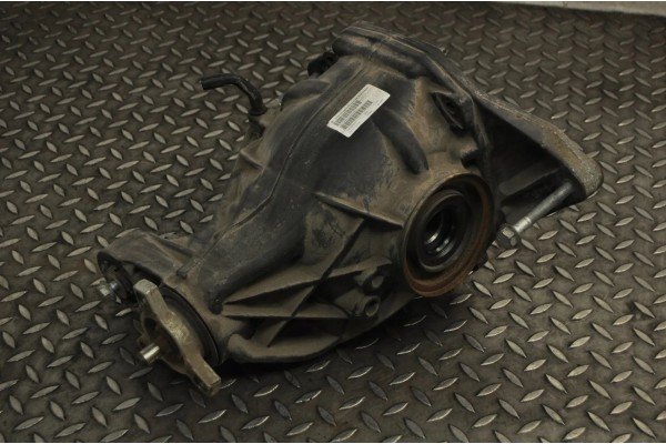 Rear differential MERCEDES BENZ ML CLASS W166 2011 2015 A1663500414 Part manufacturer Mercedes Benz OE