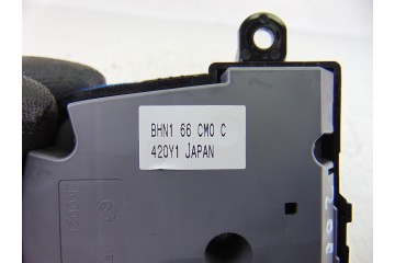 BHN166CM0 MANDO MULTIFUNCION MAZDA 3 BERLINA / SEDÁN (BM/BN) Luxury 2014 BHN166CM0 201107 MAZDA - 3