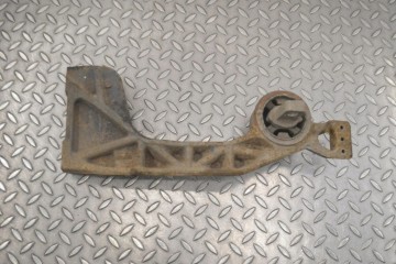 Rear bridge bracket Mercedes Vito Tourer W447 A4473530095