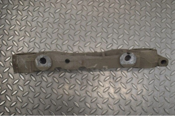 Rear bridge holder Mercedes Benz Vito Tourer W447 2014 Car type passenger cars