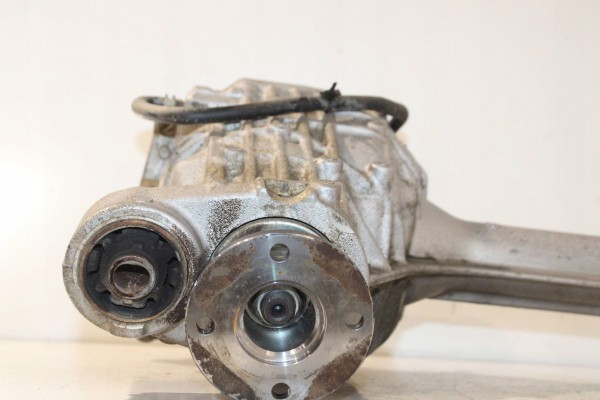 2016 Nissan Navara D23 Front differential 385004JR5A Catalog number of the part 385004JR5A