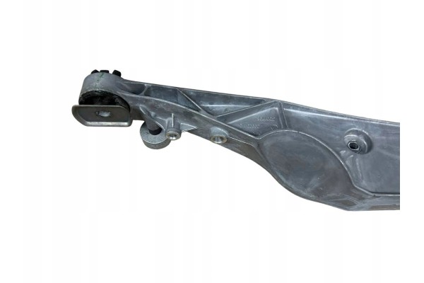 Diferencial trasero/manija para montaje del diferencial BMW X1 OEM 333