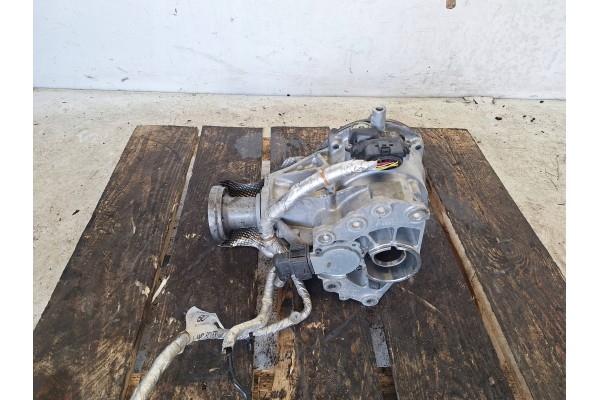 LAND ROVER EVOQUE II L551 19 DIFFERENTIAL TRANSMISSION K8D2 7L486 AC Part manufacturer Land Rover OE
