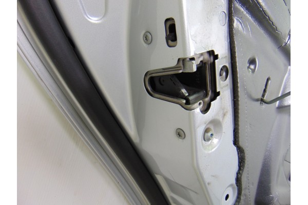 PLATA PUERTA TRASERA IZQUIERDA MERCEDES-BENZ CLASE E (BM 211) BERLINA