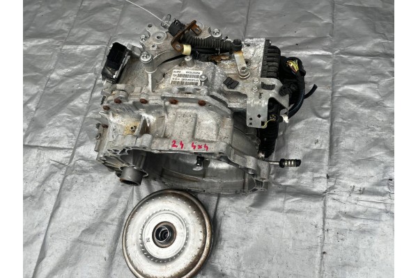 JEEP COMPASS II AUTOMATIC TRANSMISSION 2 4 4X4 2017 Engine type gasoline