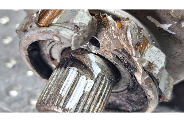 BRIDGE DYFER REAR 3 08 7592005 7564867 BWM X3 F25 X4 F26 2 0D N47 Catalog number of the part S27720697