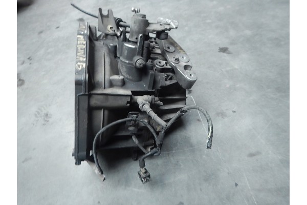 OPEL MERIVA B 1 4 TURBO M320FAMO TRANSMISSION Transmission type manual