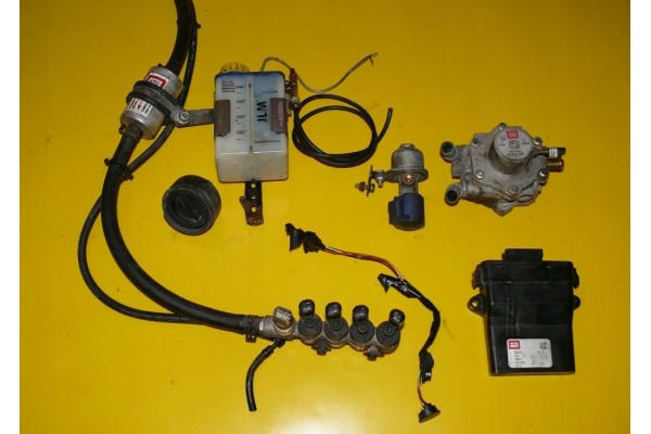 GAS INSTALLATION GAS SEQUENCE LPG BRC 4 CYLINDERS DE817010 Packaging status replacement