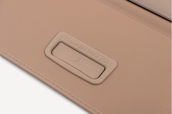 VOLVO V70 III 2007-2016 CUBIERTA DE MALETERO BEIGE 39882851