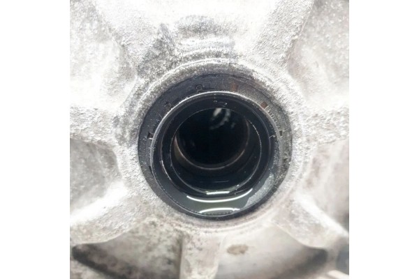Transmisiones traseras 31492598, 1216694, 02004763 para VOLVO V90 (II)
