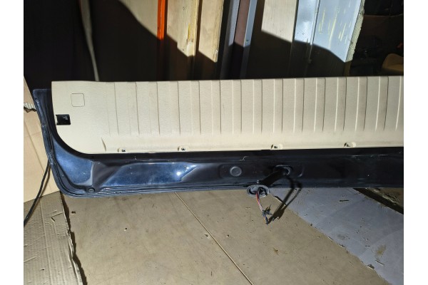 BMW X5 F15 BURT in inner cover Customs tariff code 87082990