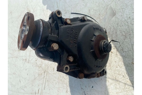 BMW X3 Front differential Differential 3 0i xDrive Petrol 2004 Engine type gasoline