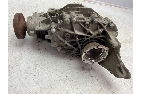 Audi Q8 Rear differential Differential 50 TDI quattro 0G2500043B Installation side rear