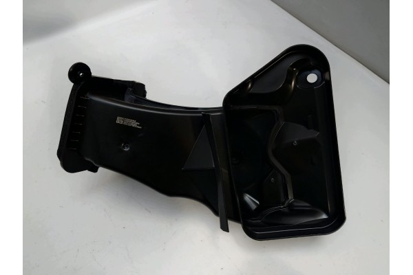 2033255 00 B inlet tesla Y JUNIPER