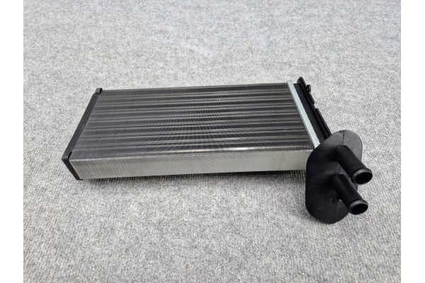 HEAT EXCHANGER VOLKSWAGEN TRANSPORTER T4 OE 701819031A Catalog number of the part 701819031A