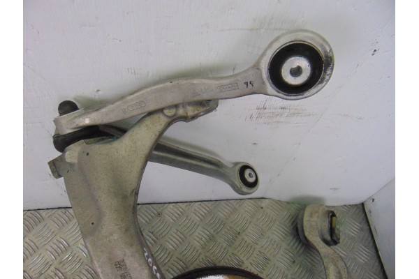 4E0258 MANGUETA DELANTERA DERECHA AUDI A8 (4E) 3.0 TDI Quattro 2005 4E0258 206995 AUDI - 1