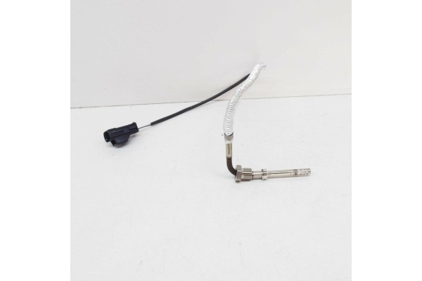 Exhaust temperature sensor OE VOLVO 31431047 Quality of parts according to GVO O original with manufacturer s logo OE