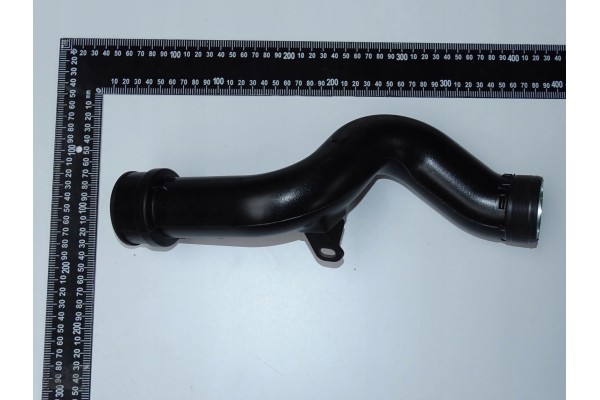 New ORIGINAL RANGE ROVER SPORT 4 4 TDV8 LR036467 air filter pipe Part manufacturer Land Rover OE