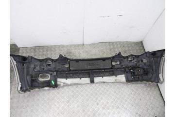 PLATA PARAGOLPES DELANTERO MERCEDES-BENZ CLASE C (BM 203) BERLINA