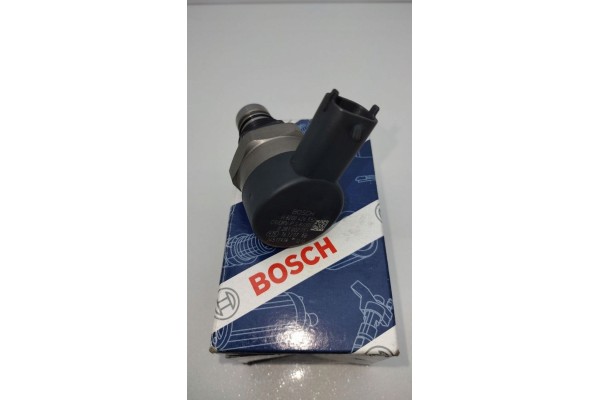 NEW ORIGINAL BOSCH 0281002753 FUEL PRESSURE SENSOR REGULATOR