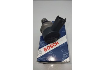 NEW ORIGINAL BOSCH 0281002753 FUEL PRESSURE SENSOR REGULATOR