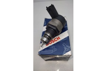 NEW ORIGINAL BOSCH 0281002753 FUEL PRESSURE SENSOR REGULATOR Part manufacturer Fiat OE