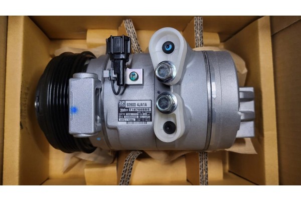 Compressor air conditioning compressor Renault Alaskan 2 3dCi 926004JA1A ORIGINAL