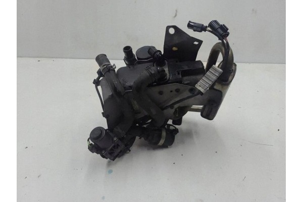 Webasto BMW 5 Touring F11 9250301 2 99L diesel 190kW 2011 Part manufacturer BMW OE