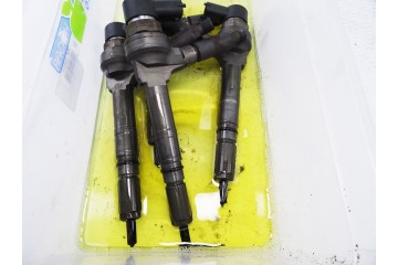 0445110175 INYECTOR OPEL ASTRA H BERLINA