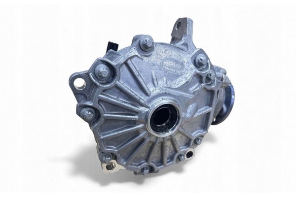 MERCEDES GLC W253 AMG DIFFERENTIAL REDUCER A2213308201 A2213309100 Catalog number of the part A2213308201 MB AUTO