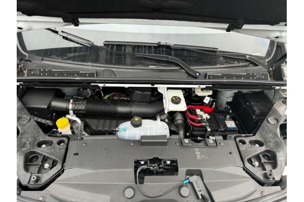PRIMASTAR TRAFIC IV VIVARO PF6082 GEARBOX 320105040R 2 0DCI 4KM Catalog number of the part SKRZYNIA BIEGOW PRIMASTAR TRAFIC IV V