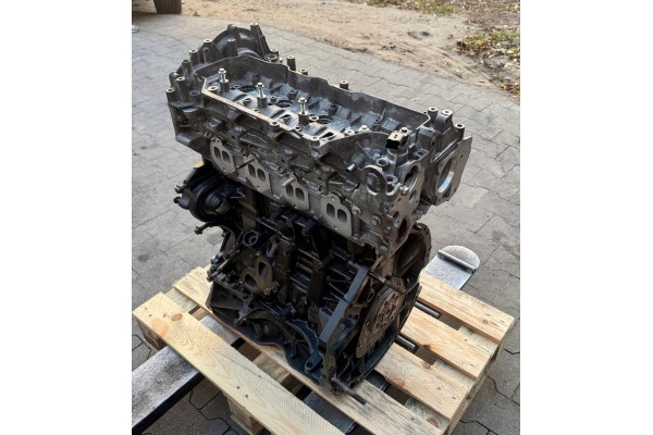 ENGINE POST RENAULT MASTER MOVANO 2 3 DCI M9T880 EURO5