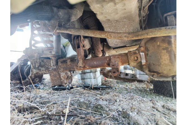 Jeep Grand Cherokee WJ 2 7 crd 3 55 bridge FRONT Differ low mileage Engine type gasoline diesel