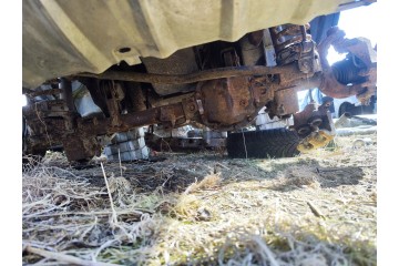 Jeep Grand Cherokee WJ 2 7 crd 3 55 bridge FRONT Differ low mileage Installation side front