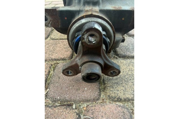 Rear differential BMW 3 F30 F35 F31 7599475 Catalog number of the original 0714062528320003