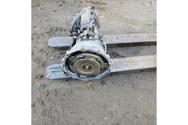 Gearbox 0C8300037P 3 0 petrol Touareg Cayenne 7P NNQ Catalog number of the part Skrzynia Biegow 0C8300037P 3 0 Touareg Cayenne 7