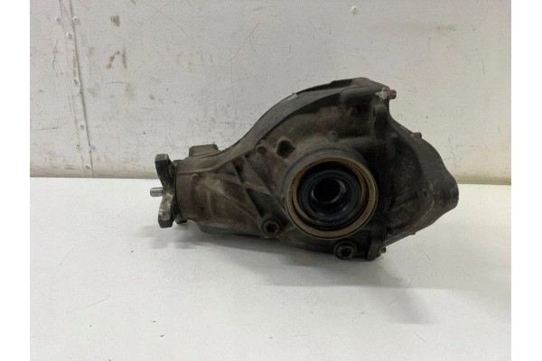 Rear reducer MERCEDES BENZ A1673511300 2 0L hybrid 142kW 2020 Part manufacturer Mercedes Benz OE