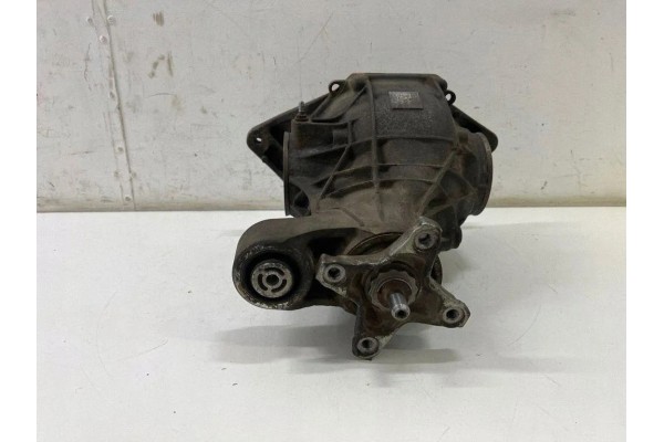 Reductor trasero MERCEDES-BENZ A1673511300 2.0L híbrido 142kW 2020