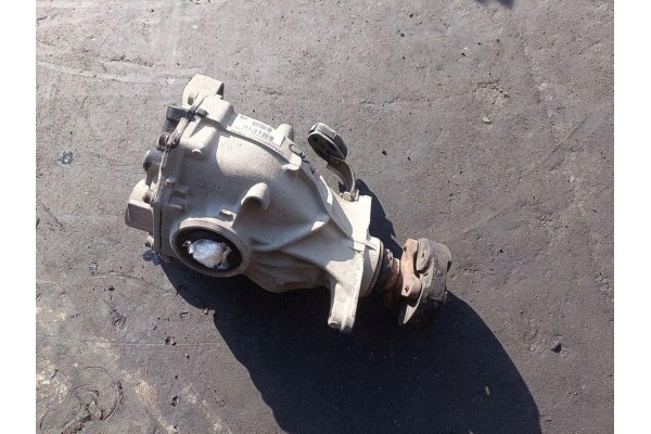 Rear reducer BMW 5 F10 7584452 3 0L diesel 150kW 2010 Part manufacturer BMW OE