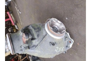 Rear reducer BMW 3 E90 7570280 3 5L 2011 Catalog number of the original 7570280