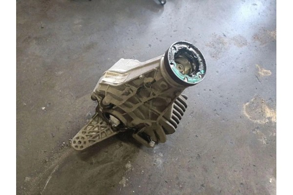 Rear reducer PORSCHE MACAN 95B P1658170734 3 0L diesel 190kW 2016 Car type passenger cars