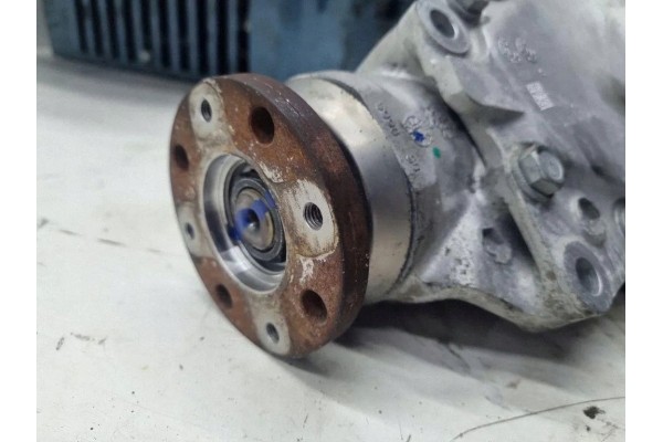 Front reducer BMW X4 F26 8635031 2 99L diesel 190kW 2017 Part manufacturer BMW OE