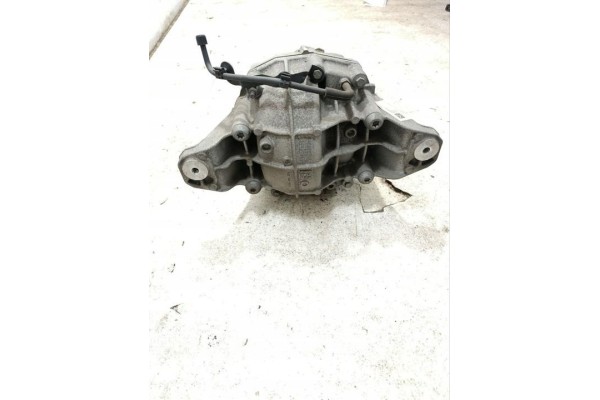 Rear differential 670037685 Maserati LEVANTE 2017 Car type passenger cars