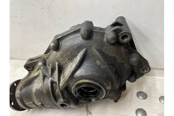 Front reducer BMW 7 F01 F02 7558090 4 4L gasoline 298kW 2009 Catalog number of the part 7558090