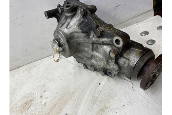 Front reducer BMW 7 F01 F02 7558090 4 4L gasoline 298kW 2009 Catalog number of the original 7558090